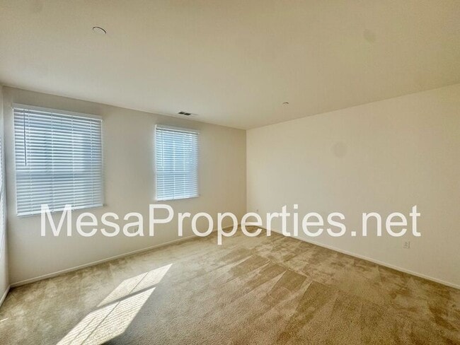 Building Photo - 3230 E Yountville Dr