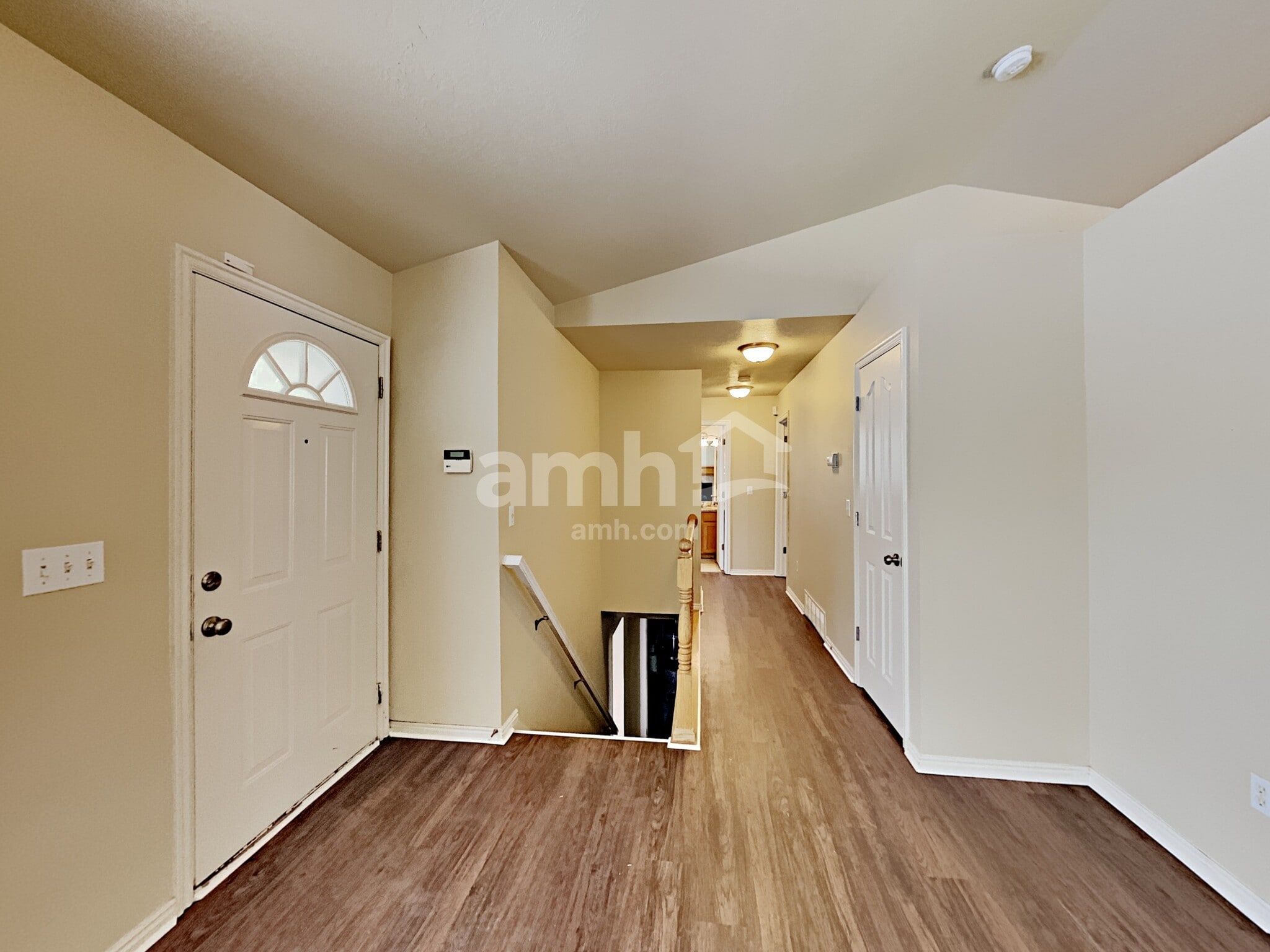 Building Photo - 793 E 890 N