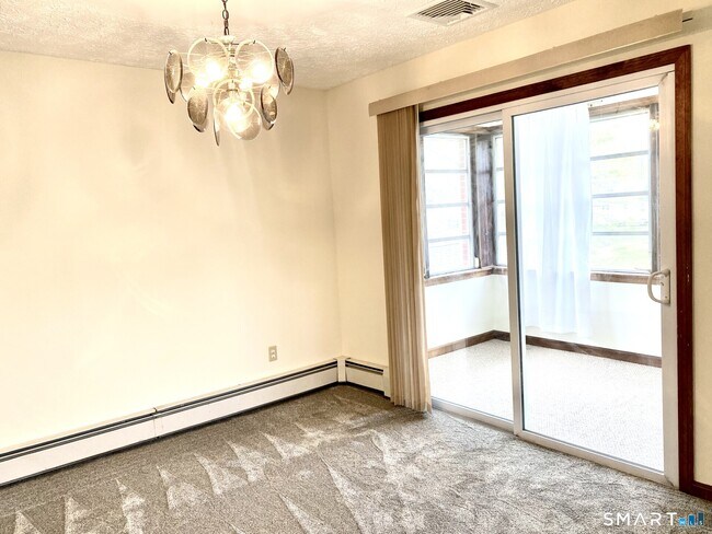 Building Photo - 119 Carroll St