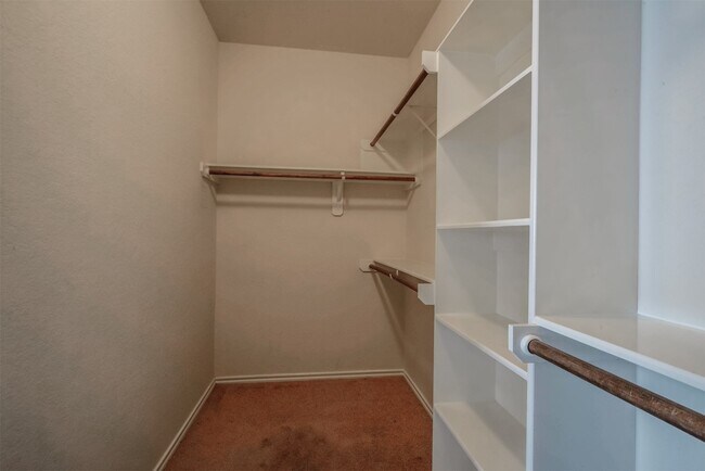 Building Photo - 8730 Sunny Gallop Dr