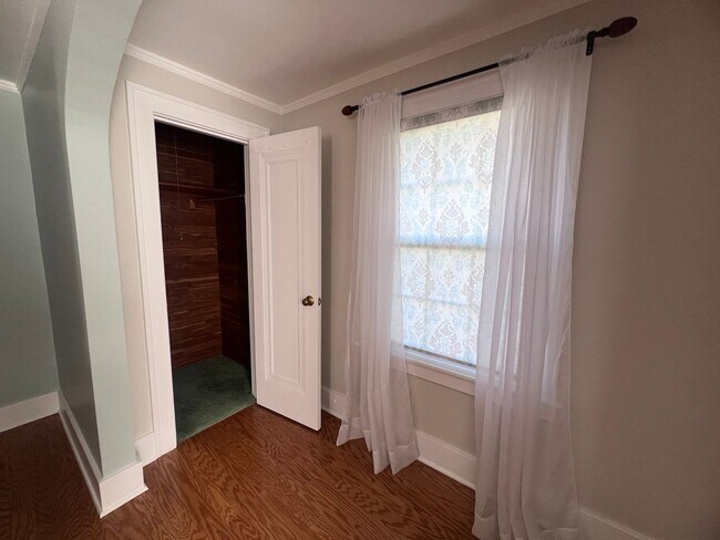Building Photo - Spacious Four Bedroom Home in Byron Center!