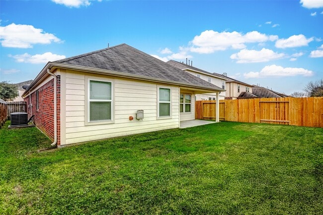 Building Photo - 10818 Chestnut Path Way