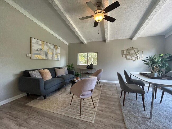 Building Photo - 6505 Arnold Dr