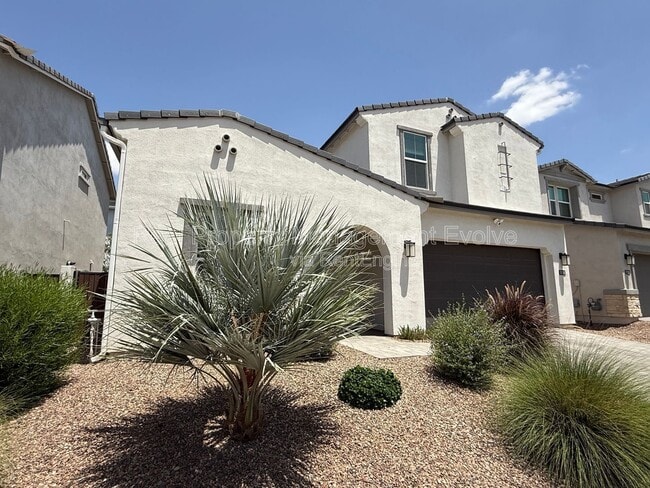 Building Photo - 5118 E Anderson Dr