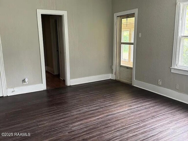 Building Photo - 311 S Morgan Ave