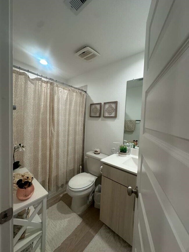 Building Photo - 2908 Misty Elm Ln