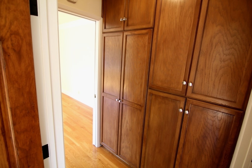 Building Photo - 600 N Sweetzer Ave