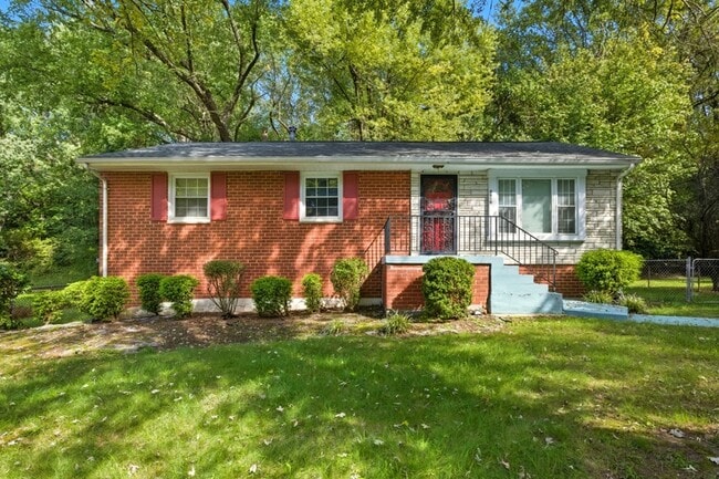 Primary Photo - 7910 Beechnut Rd