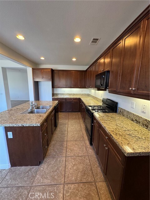 Building Photo - 10790 Barberry Ct