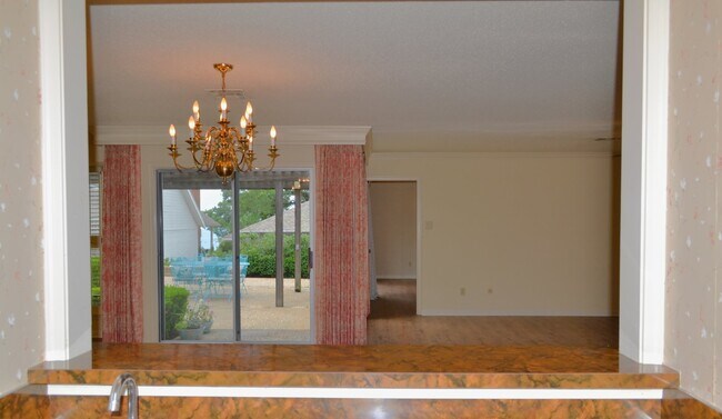 Building Photo - Charming 2 Bed, 2 Bath Home in Waco - Perf...