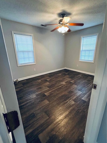 Building Photo - 136 Byrum Run