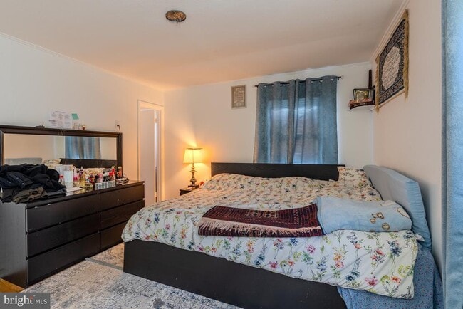 Building Photo - 5626 Hershey Ln