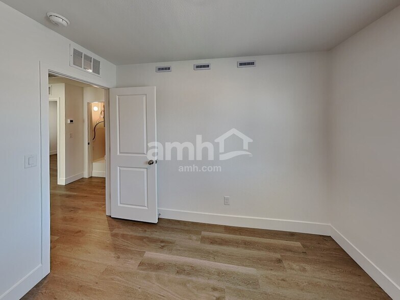 Building Photo - 5830 Fly Fisher St