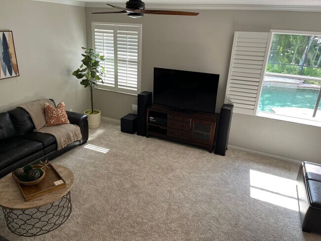 Building Photo - 5 Bedroom 3 Bath Lake Nona Santuary Availa...