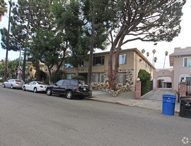 Primary Photo - 1734 Taft Ave