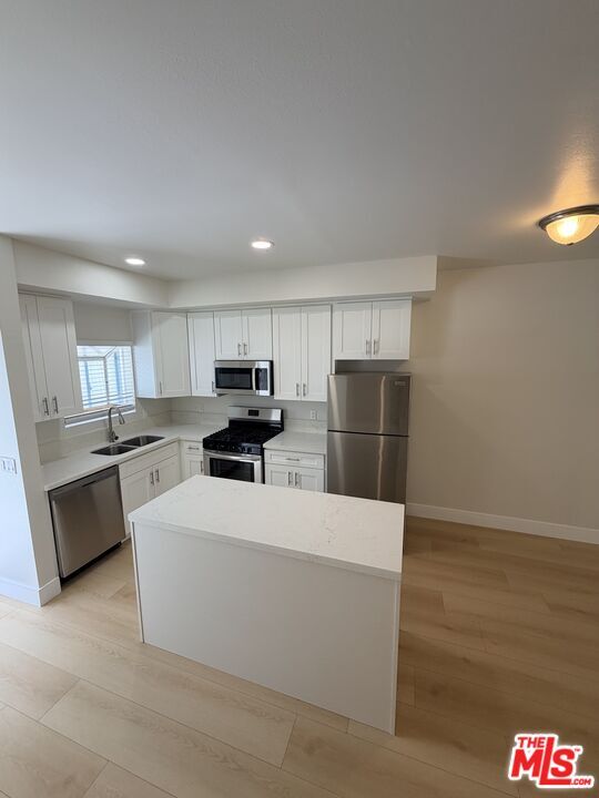 Building Photo - 11738 Mayfield Ave