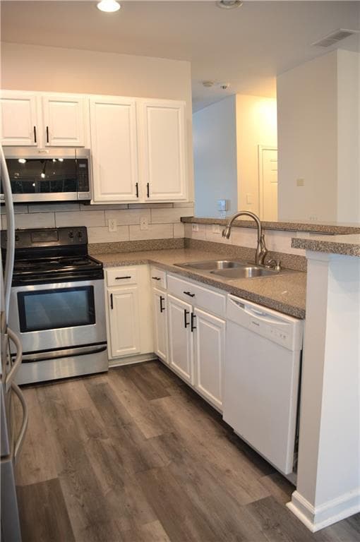 Building Photo - 3072 Cedar Glade Ln NE