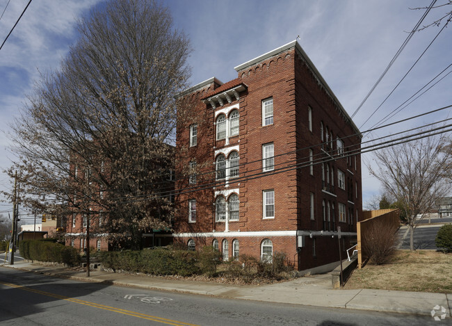 Primary Photo - Jefferson Apartments