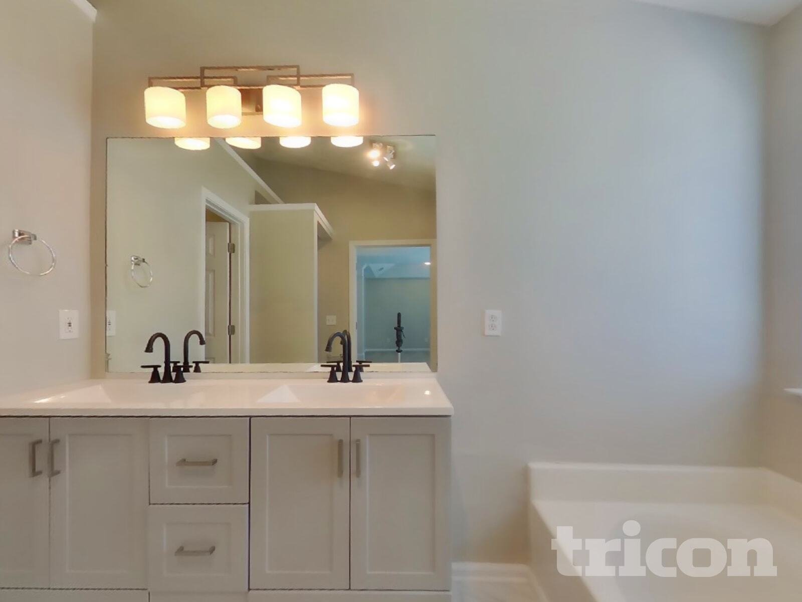 Building Photo - 1951 Hidden Valley Dr SW