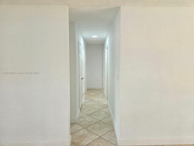 Building Photo - 10330 SW 53rd St