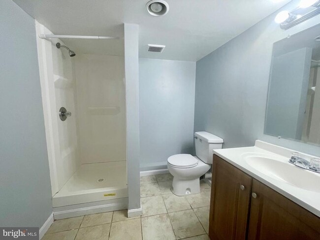 Building Photo - 1517 Rollins Ave