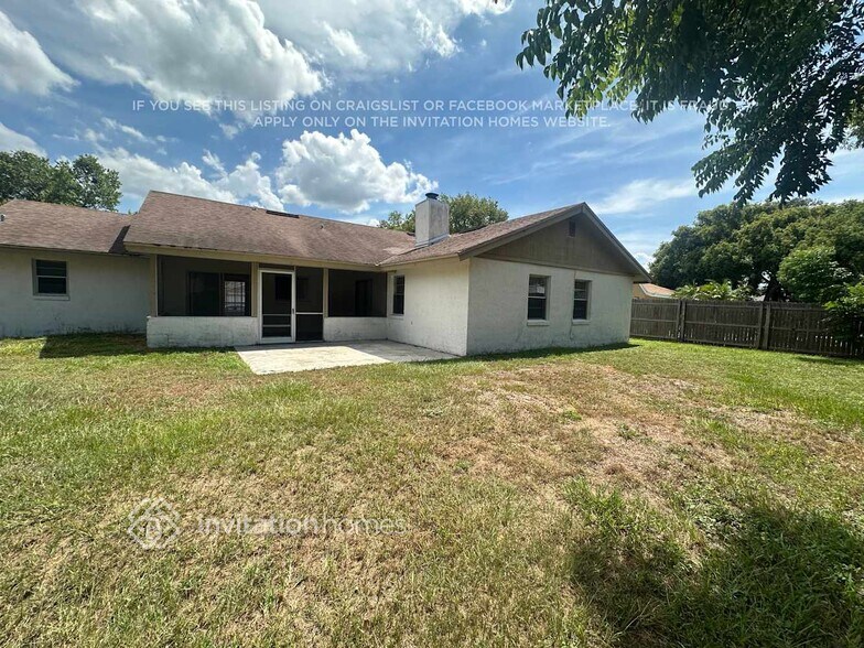 Building Photo - 1405 Barcelona Ct