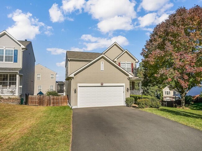 Building Photo - 15575 Catamaran Ct