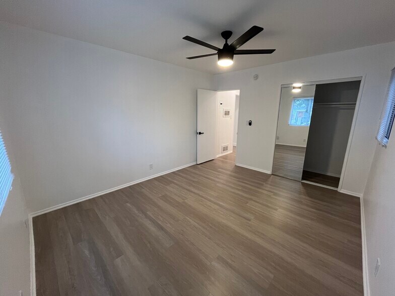 Building Photo - 3633 Kelton Ave