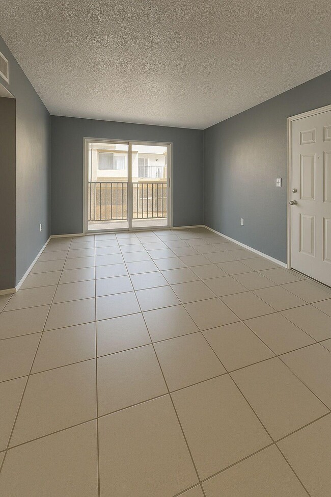 Building Photo - 1174 Lake Terry Dr