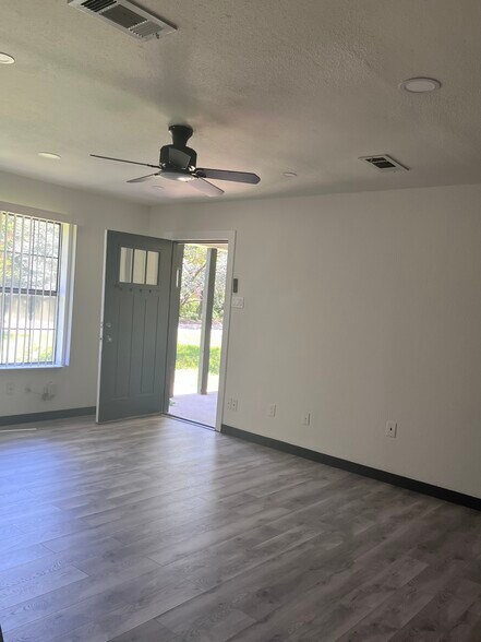 Building Photo - 402 S O Connor Rd