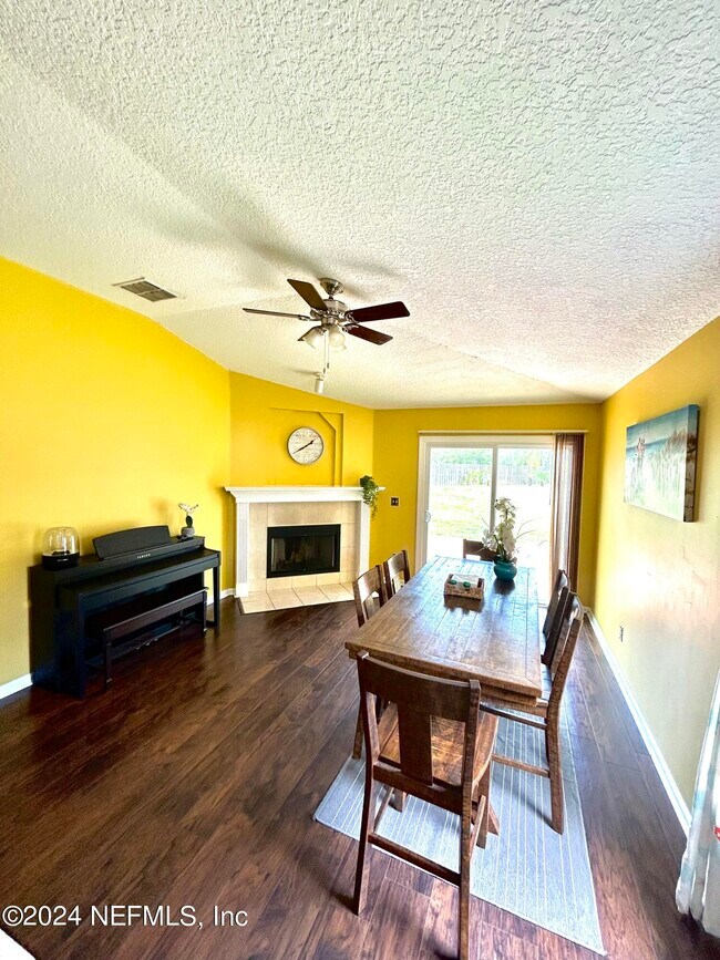 Building Photo - 1612 Heather Fields Ct