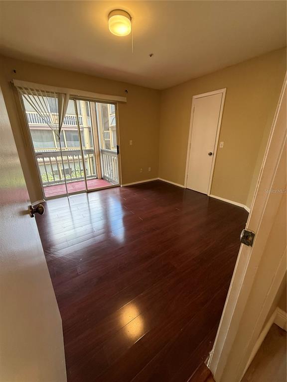 Building Photo - 490 N Pin Oak Pl