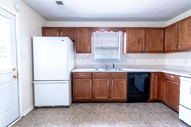 Building Photo - 316 Audrea Ln