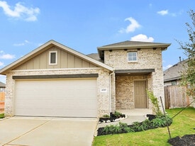 Building Photo - 4519 Pinehurst Trace Dr