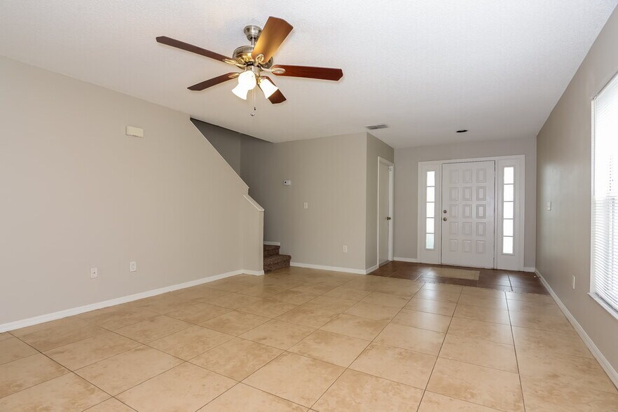 Building Photo - 22715 St Thomas Cir