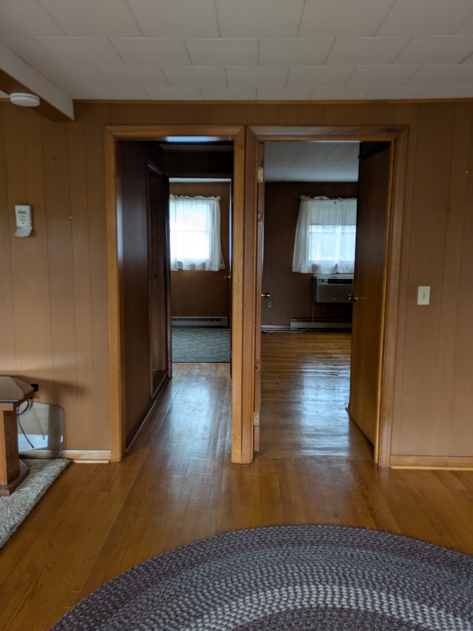 hallway to bedrooms & bathroom - 460 N Main St