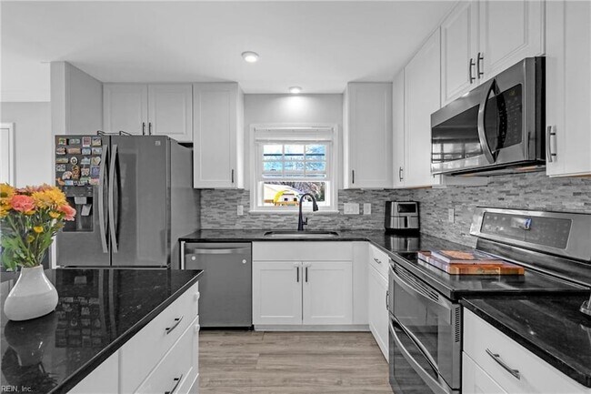 Building Photo - 54 Avella Ct