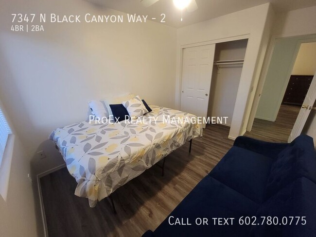 Building Photo - Rare 4 Bedroom 2 Bathroom in Phoenix