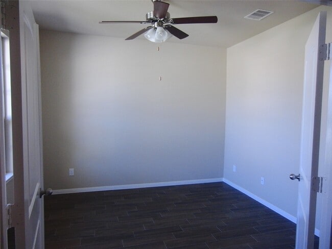 Building Photo - 5507 Claymore Meadow Ln