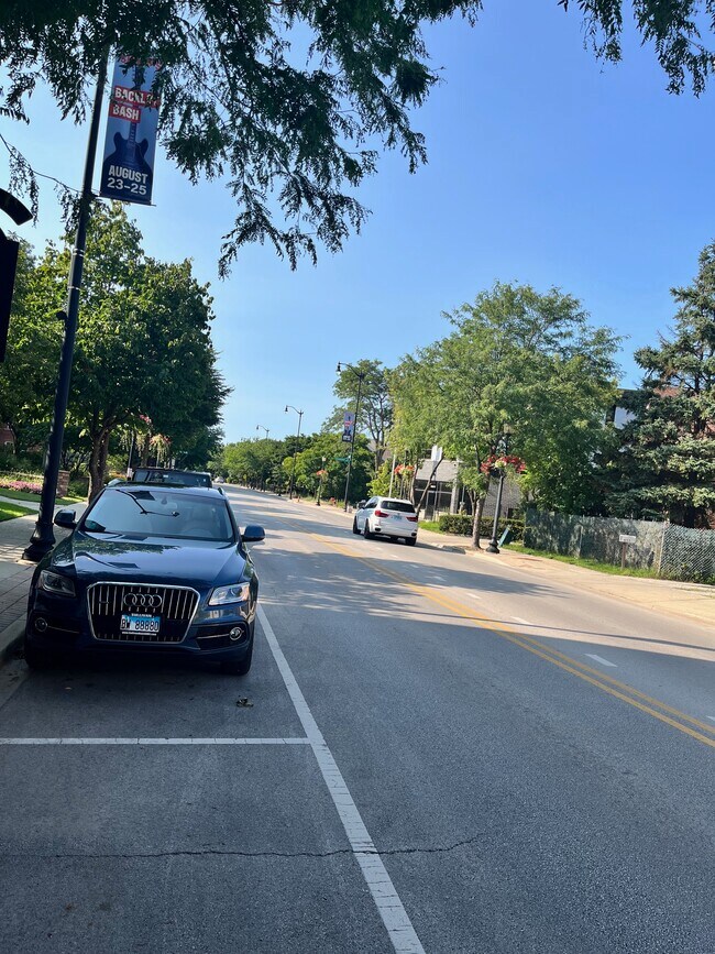 Building Photo - 8146 Lincoln Ave