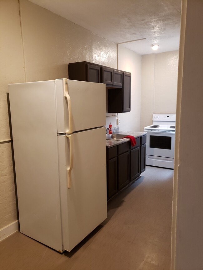 Grasmere Apartments 15000 Euclid Ave East Cleveland OH 44112