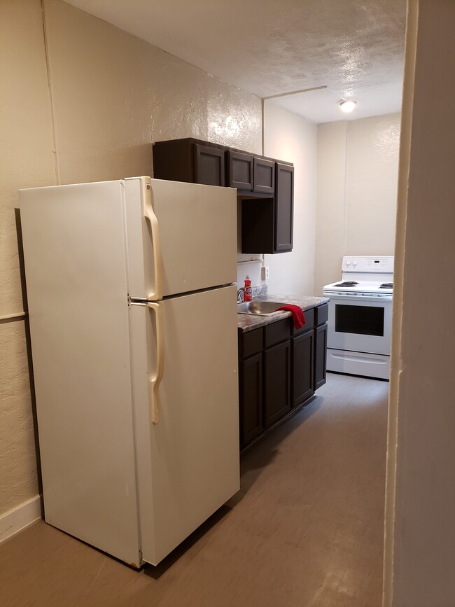 Kitchen - Grasmere Apartments