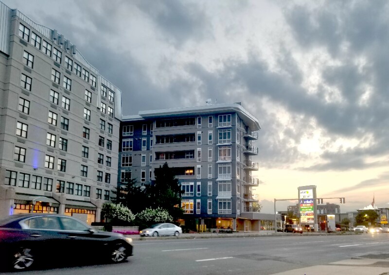 Building Photo - 262 Monsignor O'Brien Hwy