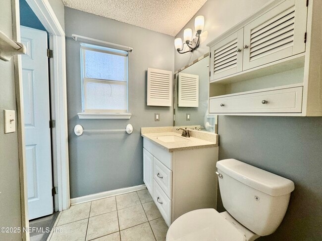 Building Photo - 11471 Mandarin Glen Cir W