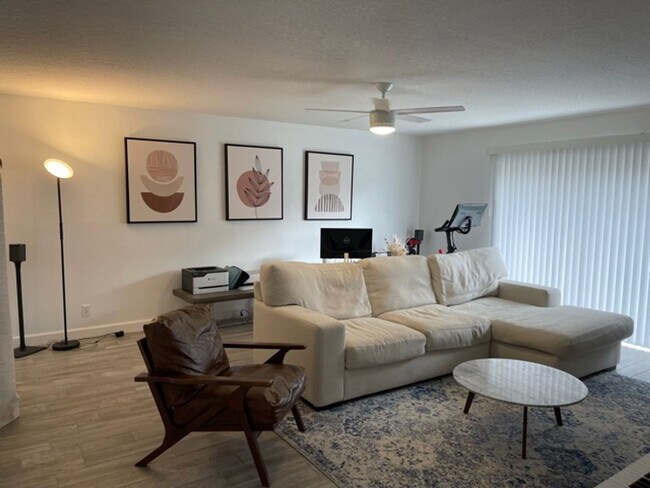 Building Photo - !SPECIAL OFFER! 3 bed/2 bath in downtown Fort Lauderdale