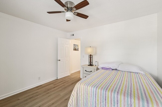 Building Photo - Stunning remodel