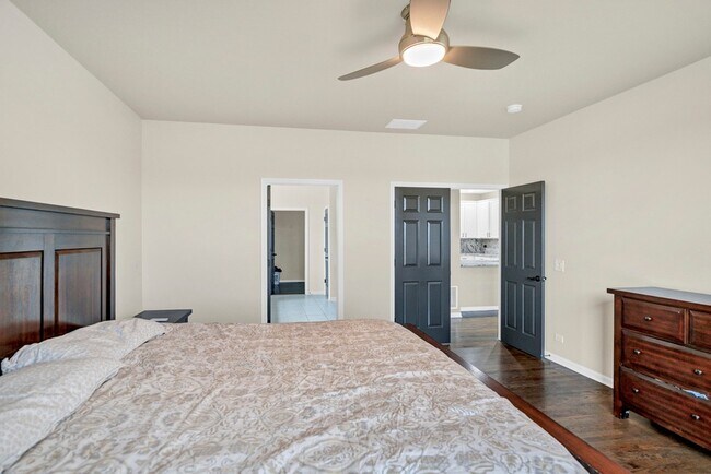 Building Photo - 2660 Harnish Dr