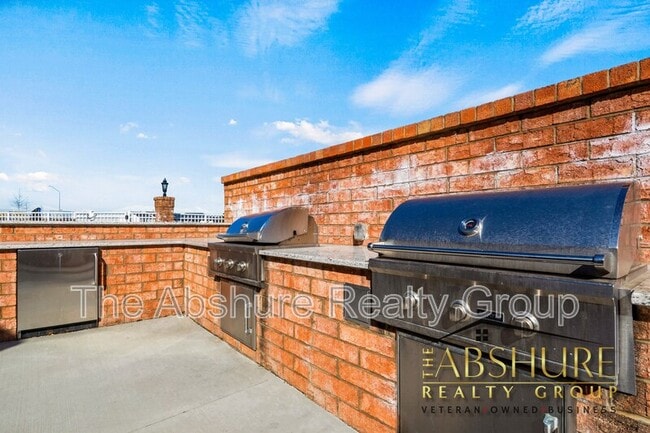 Building Photo - 2607 Chert Ln