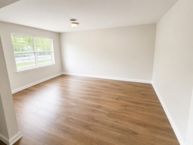 Building Photo - 12318 Braewick Dr