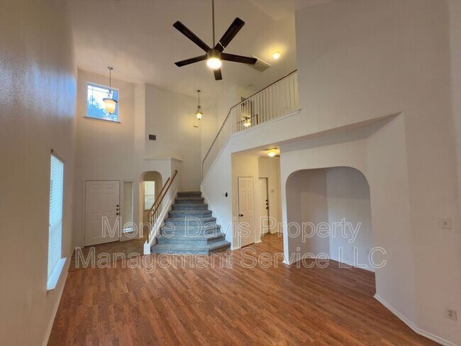 Building Photo - 10317 Laredo Dr